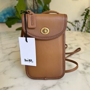 NWT COACH FLAT TURNLOCK CROSSBODY 12 Light Saddle Originals 318 Tourist Pouch